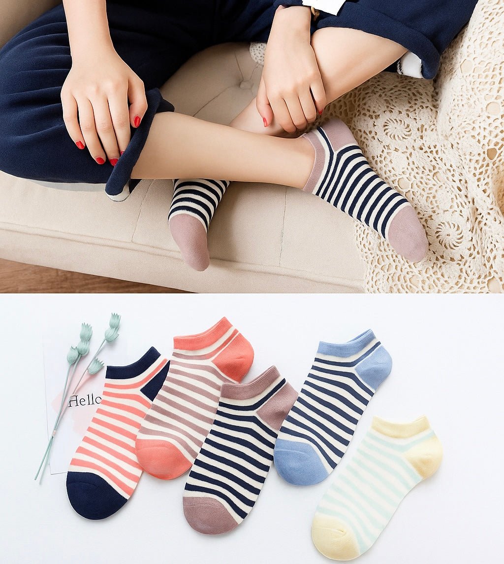 Bunte Streifen - Socken für Damen - sockNroll